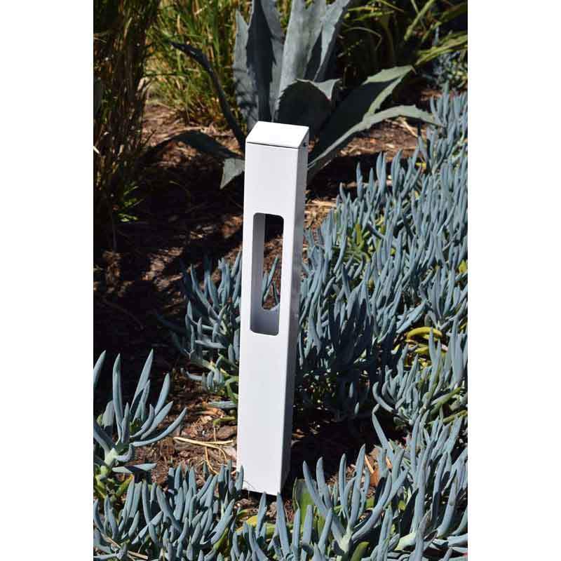 Focus Industries PL-23-SWDM-18-LEDP Series 18 Inch 4W LED 3000K Bollard Lights 12V