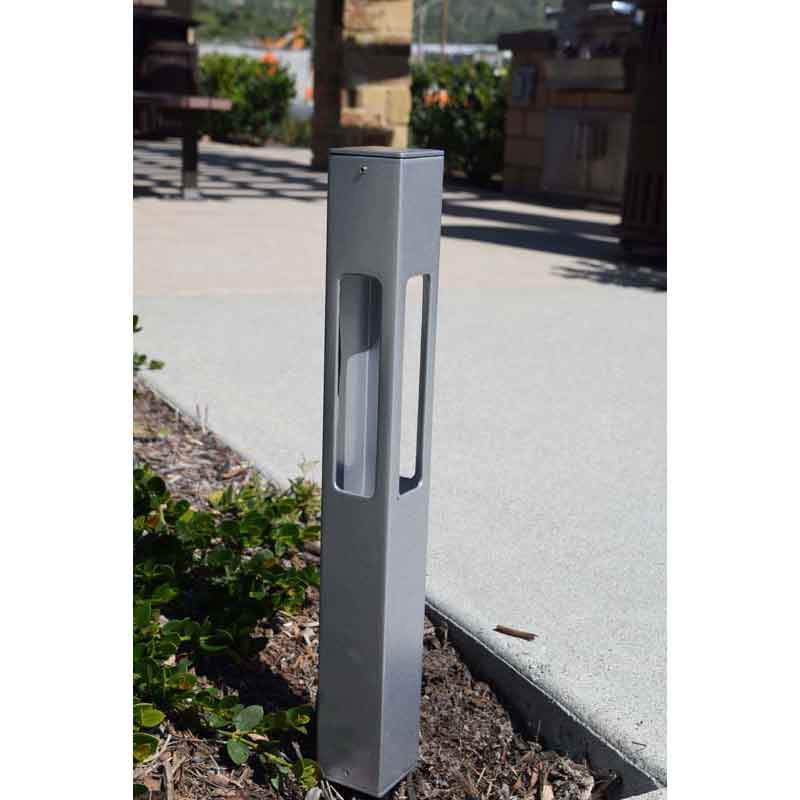 Focus Industries PL-23-SWDM-18-LEDP Series 18 Inch 4W LED 3000K Bollard Lights 12V